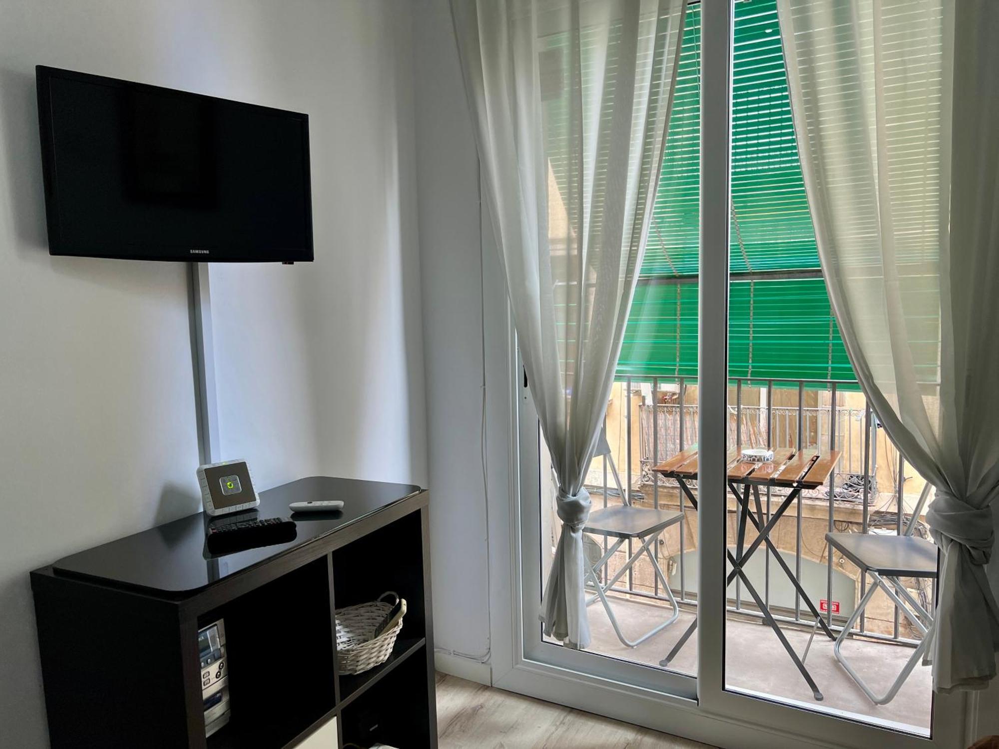 Bonito Apartamento En Raval Bcn Cerca De Todo Apartamento *